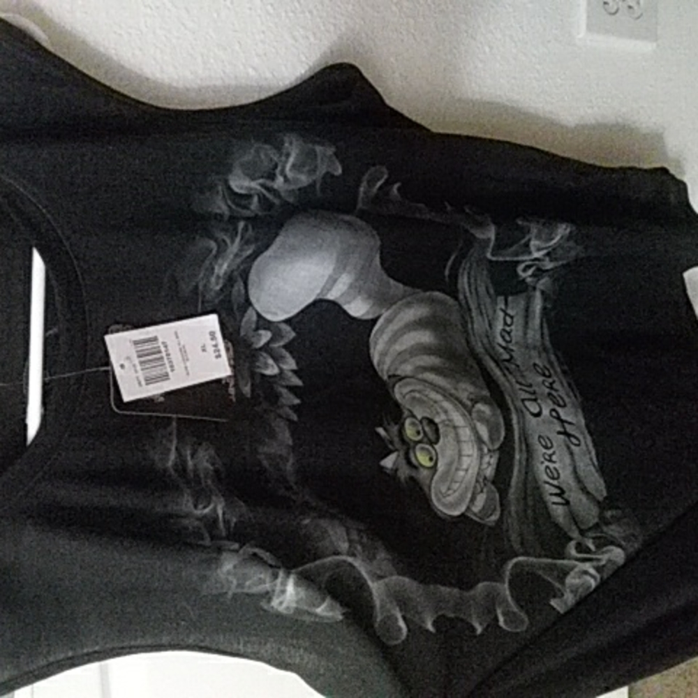 Alice Cheshire All Mad XL Black Muscle Shirt by Disney